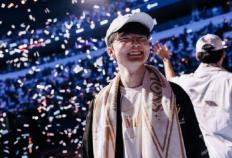 《英雄联盟》官方祝賀(hè)Faker三連(lián)冠：2017不(bù)再是(shì)遗憾！