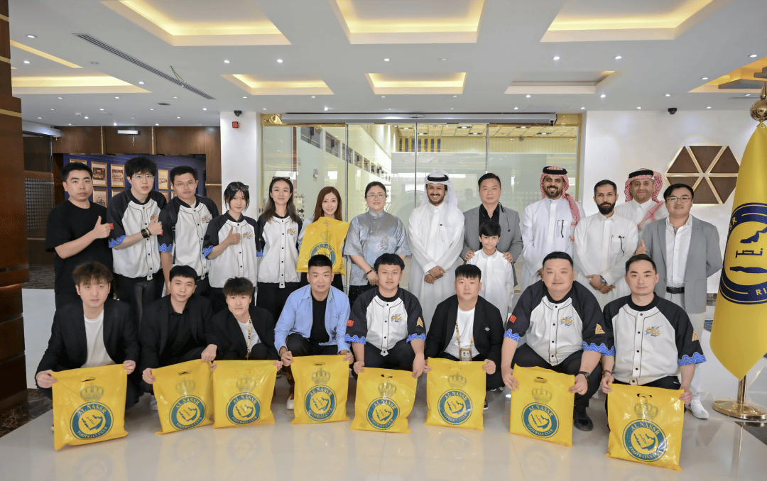 中国电竞聚力生态出海,CF用一届电竞世界杯“造船”远航 | 电竞观察