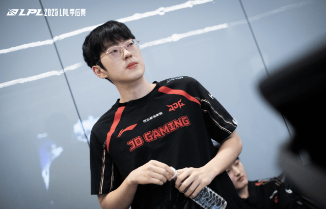 LPL冒泡赛:IG能否(fǒu)逆(nì)袭?TES能否(fǒu)保住优势?