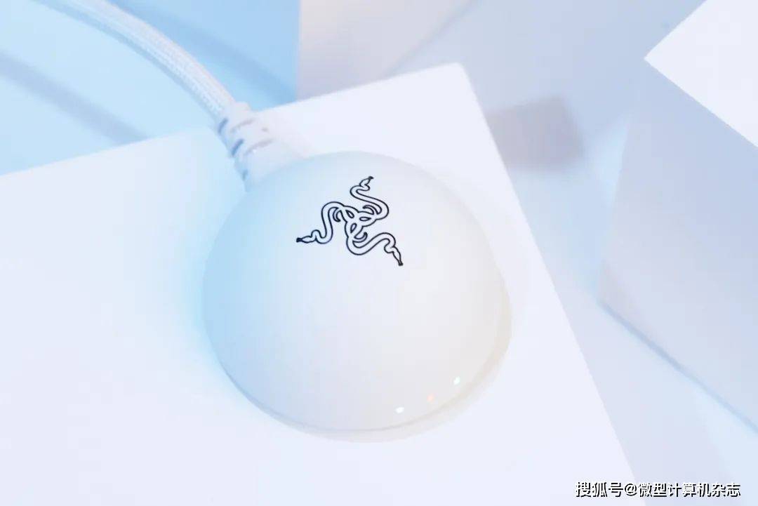 拔(bá)擢核心性(xìng)能，诉諸(zhū)專(zhuān)业电竞！雷蛇炼狱蝰蛇V4專(zhuān)业版无線(xiàn)游戏鼠标