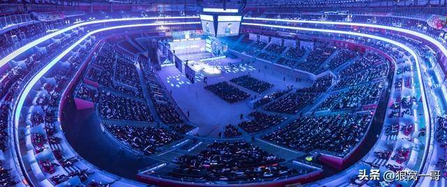 想赚大錢(qián),可以关注(zhù)電(diàn)竞比赛周边产业发展,電(diàn)竞選(xuǎn)手(shǒu)收(shōu)入直线上升